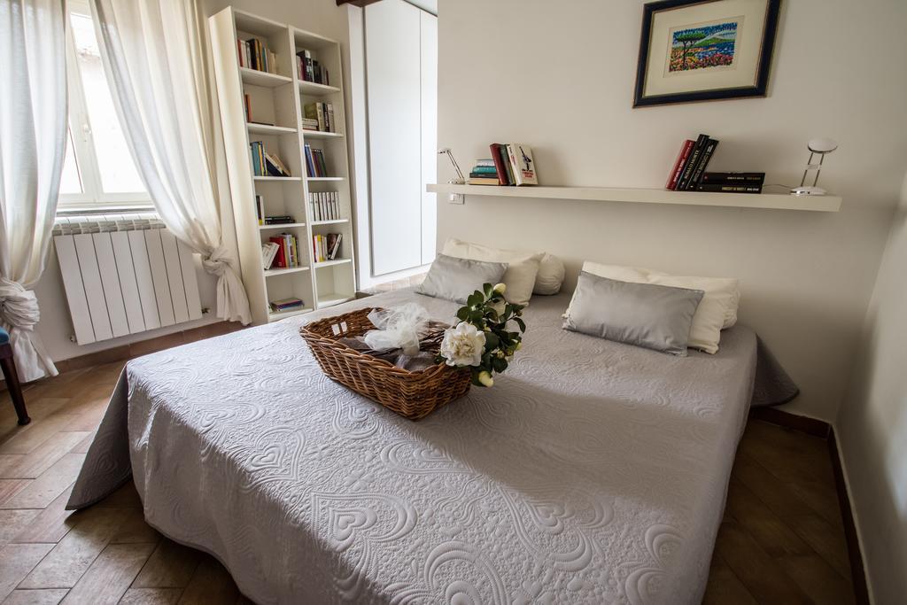 Apartment Il Convento Bracciano  Bagian luar foto